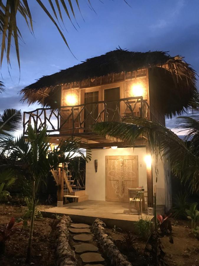 Mandala Tribe Treehouses Siquijor Bagian luar foto